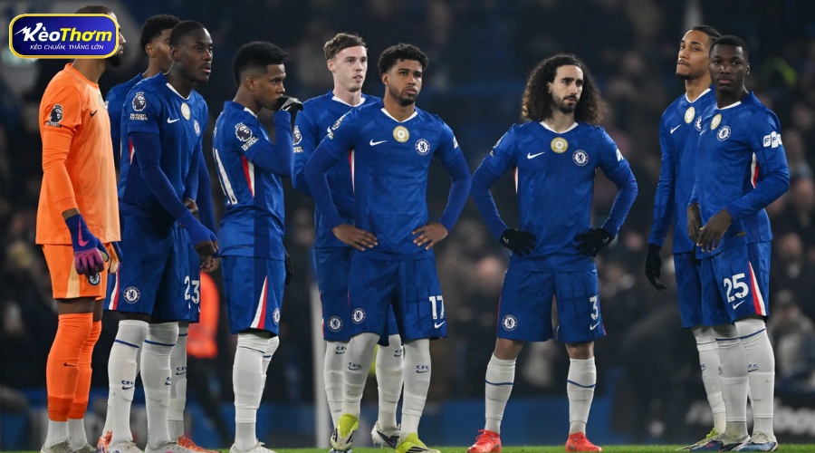 Leeds United vs Chelsea: Cán cân đối đầu và những biến số mới 3 Lịch sử Leeds United vs Chelsea và mối kình địch xuyên thế kỷ