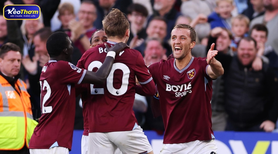 West Ham vs Newcastle: 5 lần chạm trán gần nhất đầy bùng nổ 3 Bản đồ nhiệt cho thấy sự tranh chấp nghẹt thở ở khu vực trung lộ trong trận hòa 2-2 tại St James' Park tháng 1/2026.